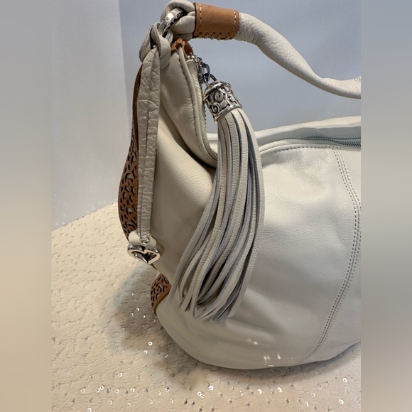 Brighton ‘Collins’ Cream White Leather Bohemian Bucket Shoulder Bag NWT - Picture 11 of 16